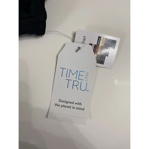 NWT Time and Tru Woman's Key Hole Swim Top Boning Support Size 1X  (16W/18W) - Picture 10 of 12